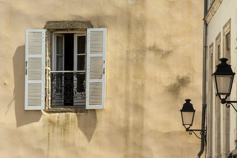 Confidentiality in 401(k) Withdrawals: Does Your Employer Keep Tabs?